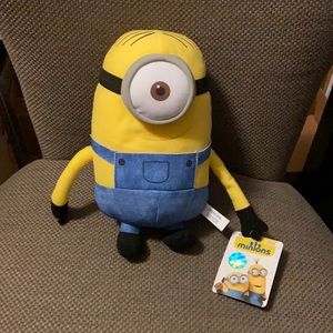 Minion Plush Doll NWT